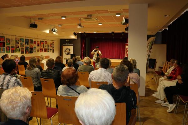 b271968b062bb58e738f2910ea750cc8