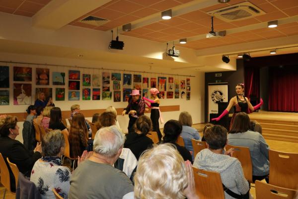 715edbc1317210ba262d9c5bc3ddcaea