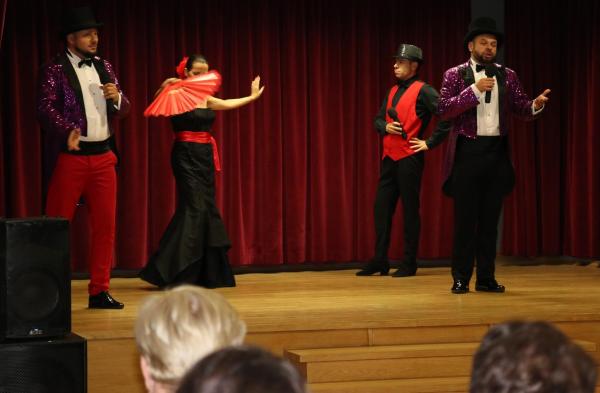 c12494184762cea4a3d2429f798e58a1