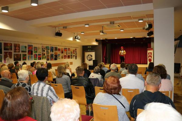 2bb9e59fc350e4ea63c4b45692b8a237