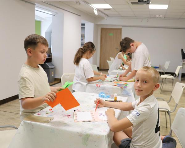 5d77b9d58772f1677a0e3b98eb15126e