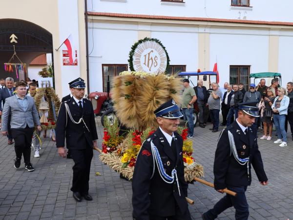 5f9f458381231c2c9b1806de73c851e3