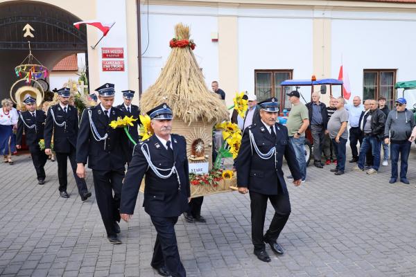 2823b325880d6618ff6757eafea7fdb3