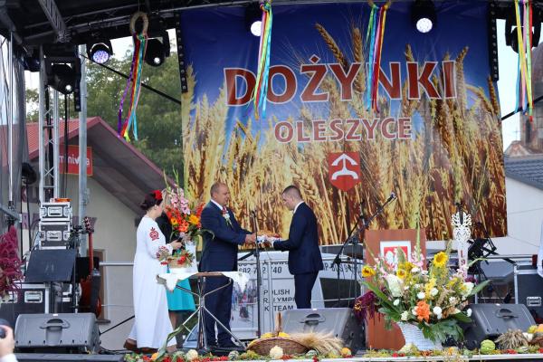 beefe02fb6b77f344b02cb2225c25c3b