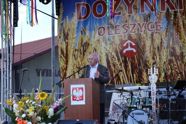 547c970dbc3c6a72cd273cfc9d537aa3