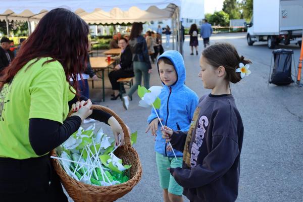 bd55a6c59e0a4cc2c08df1cd60a7cd4b