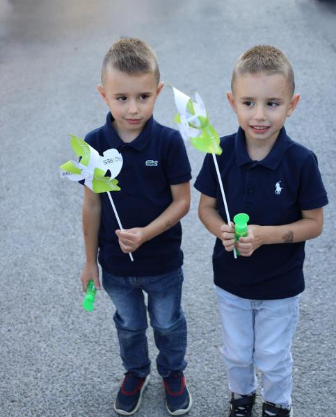 4abf609edb25f10642a7c282bc1af746