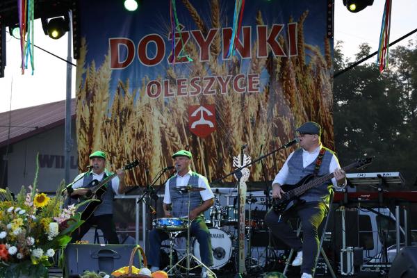 4d96137a0ff72e645da1d32b0060a566