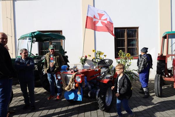 9e351ea0cff117f6bf98eaa2351f3b3e