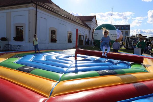 21ec78189fc4bb906c005cca6360aac8