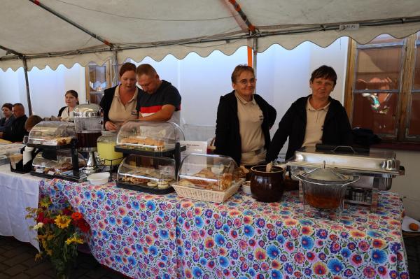 d72f511c2a321e10e8c8139f96ce72c7