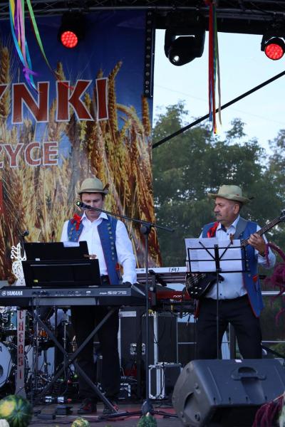 52ce2a75256ea4f789db89f718e45e66