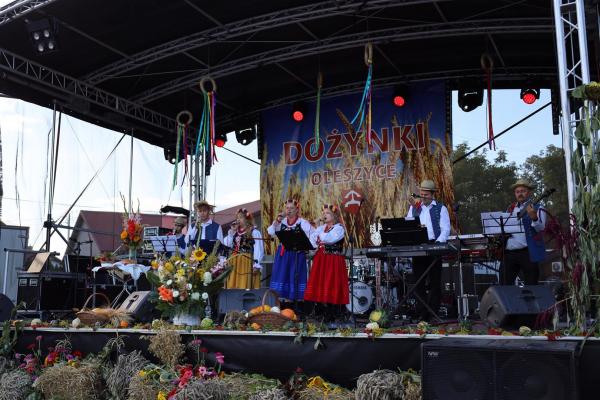 bde09170860f87d614d2c8d920e85345