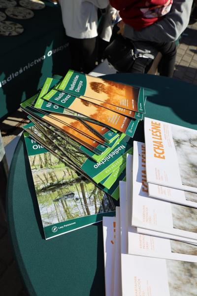 11e00cc52417a3bc4fd0a383f5320832