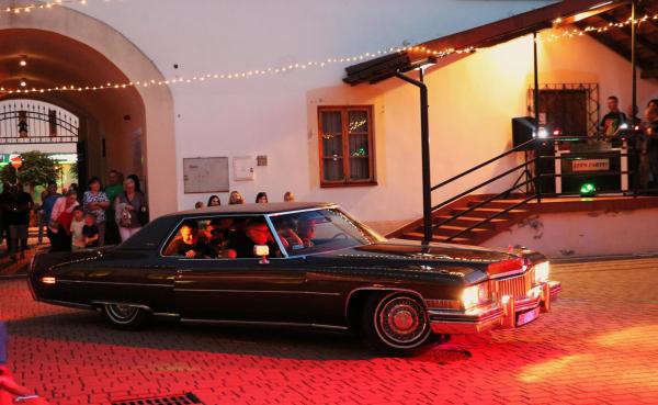 60bbf4875ceb32bc70a1bcedfbe89eab