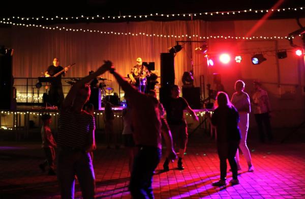 7d3a19c857e084a6df22ac4d7ef69024