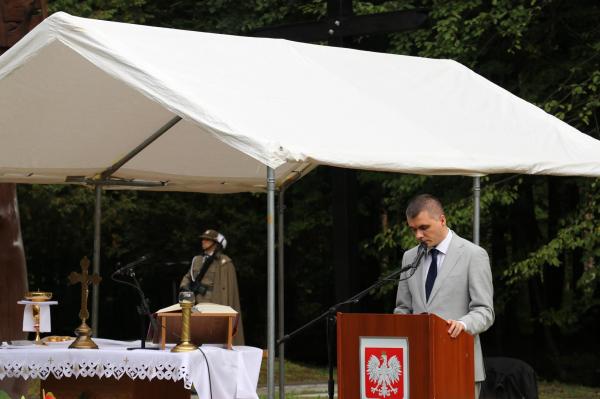 758ba6c83bab53e81360d95c8cb2e456