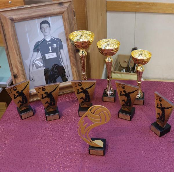 94b9f790f3f5f819d743a75becd4db81