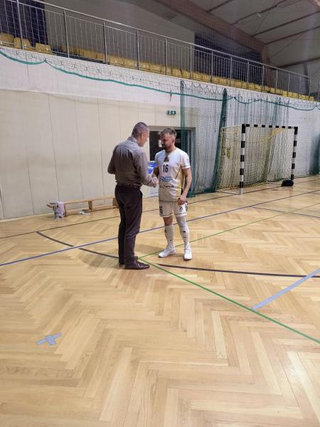 75d969c453c144af8eeb2b17dcf6b94f