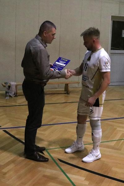 9631753e5ebefc60cdf1f423ba59db3e