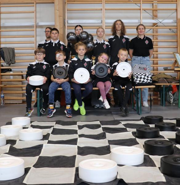 998b8931135013c4e0aa33056bc05cf0