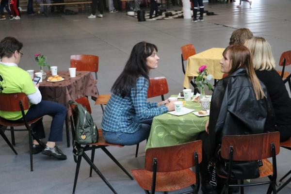 e32e3a132381b081496094e95a70d8d4