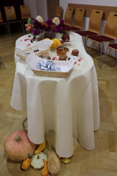 3fa906fdc49d39f79eb655eb94eb2660