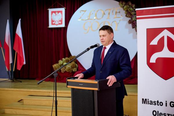 d0b253ff2f6e804c013ca9d046a4aab2