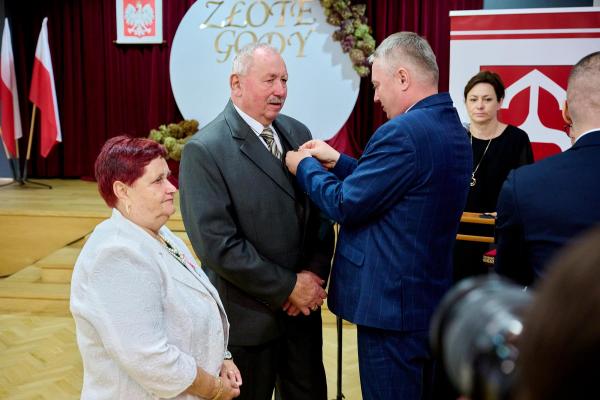 590d41273f3b58982c964e77bdafe5ba