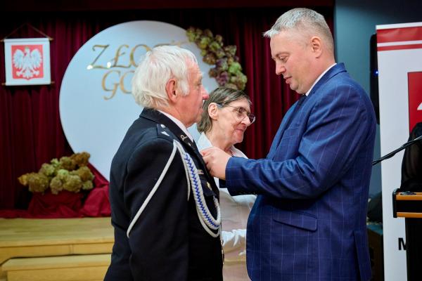 b3cbd33ea1692fdbc683845572a5e87b