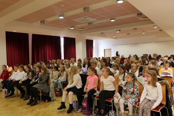 5c81625d653602f9396b3a1616cd2154