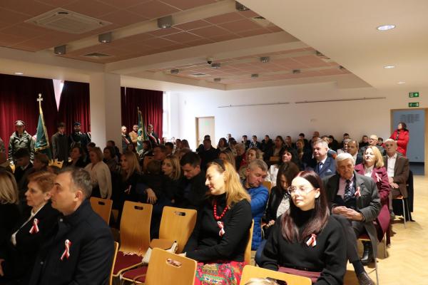 adfdfb53e915c9980e9a756de5814797