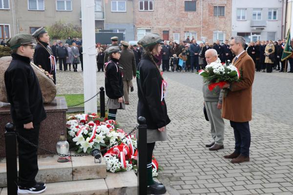 884c71184d25ee4950339ea64ae791a4