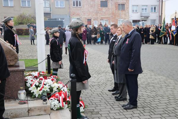 692fc95d0f0173dd9b477bd63a842b22