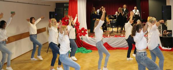 8f47e798d6a9bfaf7b71030e03219bcd