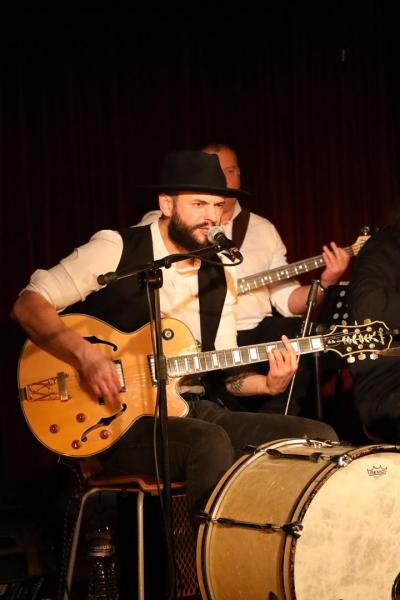 cc32731c47408e2b8f53efa2f90f9c82