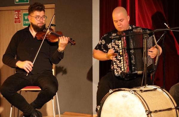 7119b21439826137bffc5a2a465ac310