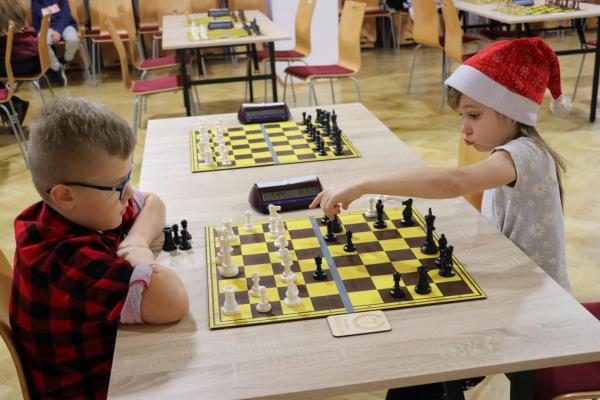 ccaee780d7166f2ef492c5b645ec4587