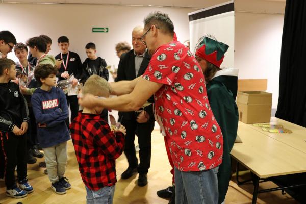 452fe3bff46cd41936aef38c47534372