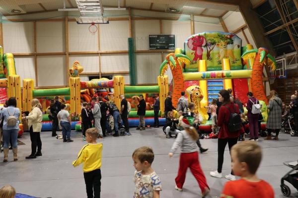 8b6d51dba408c11ba62be6fa814cafb4