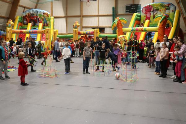 159e573ae2e883e2560b55a3ebf3a253