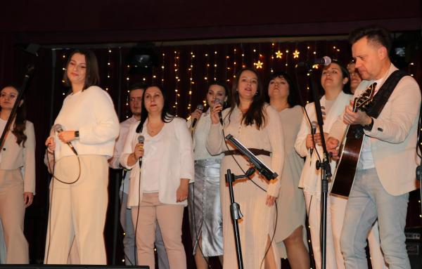 fb5f79beef209c9ec93a275ba19e387c