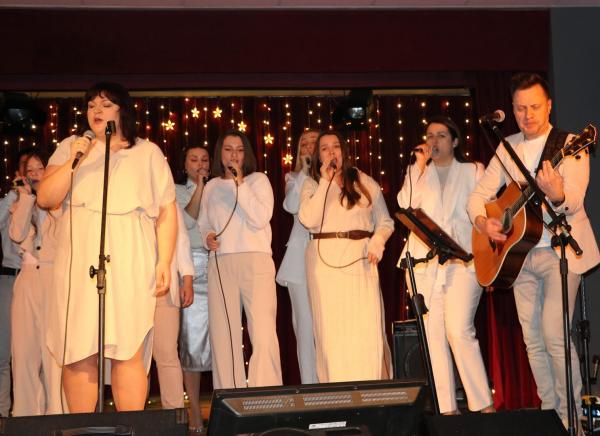 4ac704de8d1ae312cfed073e884e43dc