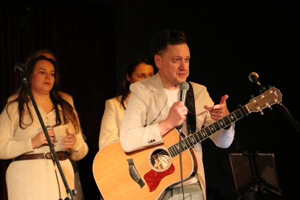 9c345fae4757bc9c0f922fa34d2ace18