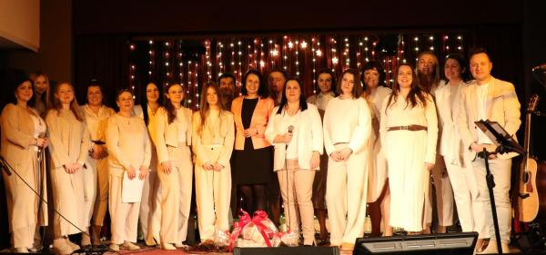 7a069302fcf44a78d9df95ad92d82951