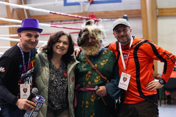 4e77469fc3b4841d3e08d7ae7ce02e6e