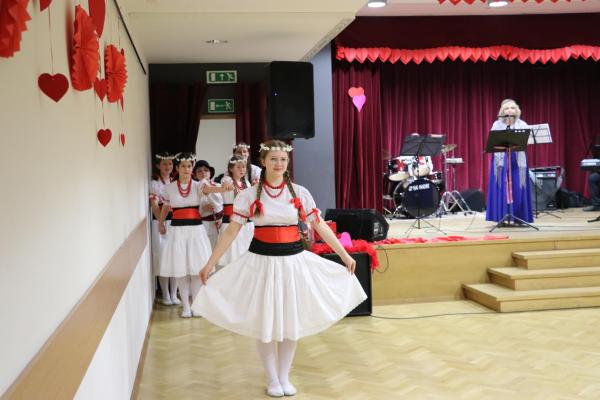 9ef4f16ac6cd9dcb5de98ebf844ec543