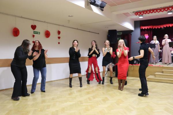 6ca03130c4e2da411fe64b89b8469a9a