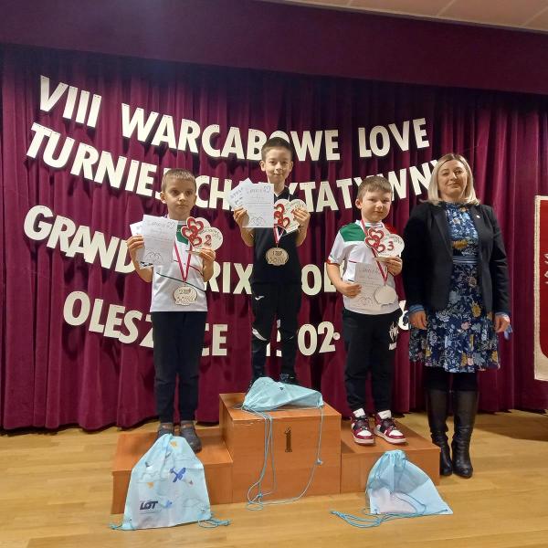 a279a9de558c0c233ae5f8b79887f6e7