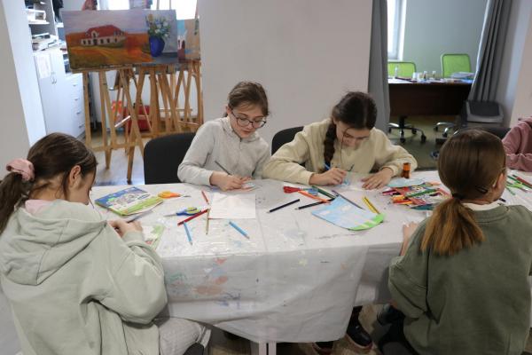 56b7a3a6847bb023f6e45c8fe9080808